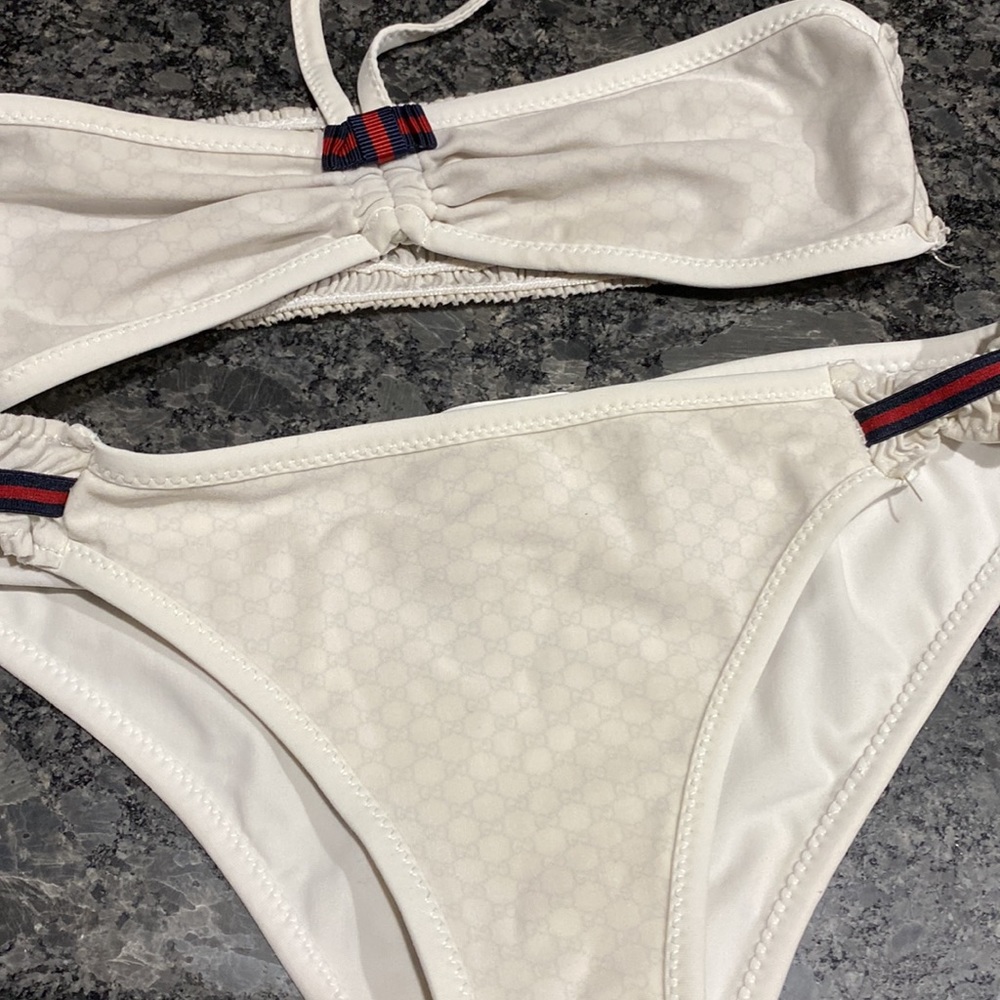 ๐ฆ Gucci Toddler GG Monogram Swimsuit - Picture 6 of 14